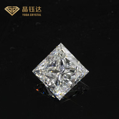 Laboratório fraco branco completo os diamantes crescidos gostam do corte para o anel